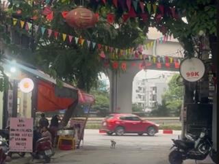 Chính chủ cho thuê nhà khu vực tân xuân, xuân đỉnh đầy đủ tiện nghi 1pn 22m2 giá 3.5 triệu/ tháng.