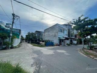 Bán lô bùi bỉnh uyên dt 105m2 (7x15m) kẹp kiệt 5m, giá bán 5,5 tỷ.  0914 433 ***