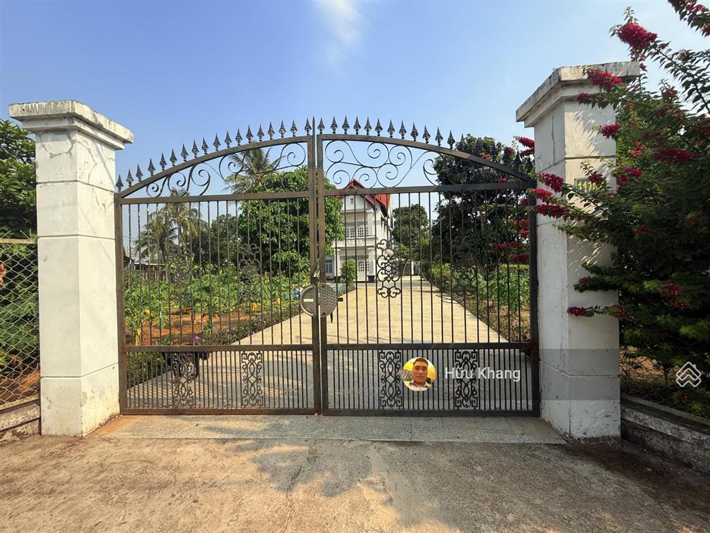 Bán nhà riêng 31 tỷ 4482m2 tc 300m2 ở sát quốc lộ 51b, long phước, long thành đồng nai đẹp xuất sắc