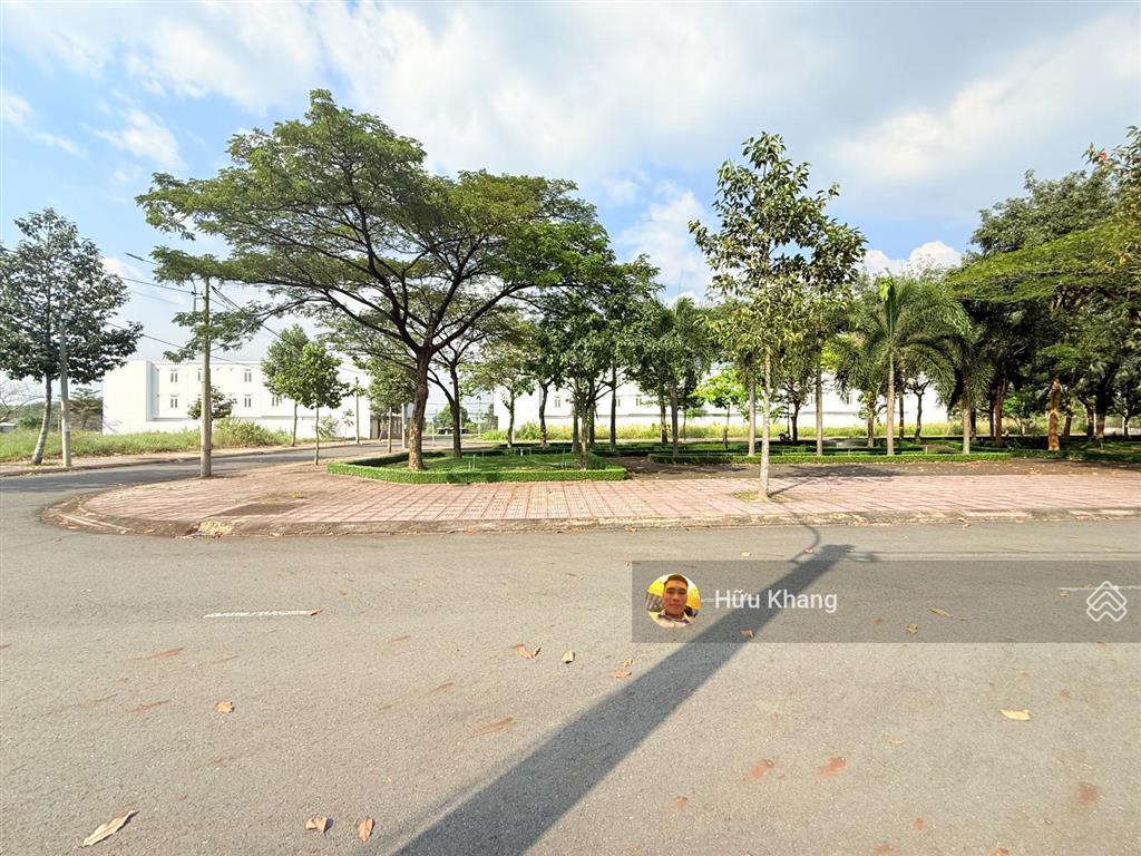 D2d lộc an  cặp 180m2 ngang 10m đối diện cv  gần ngay dt769 kinh doanh thuận tiện  0908 862 ***