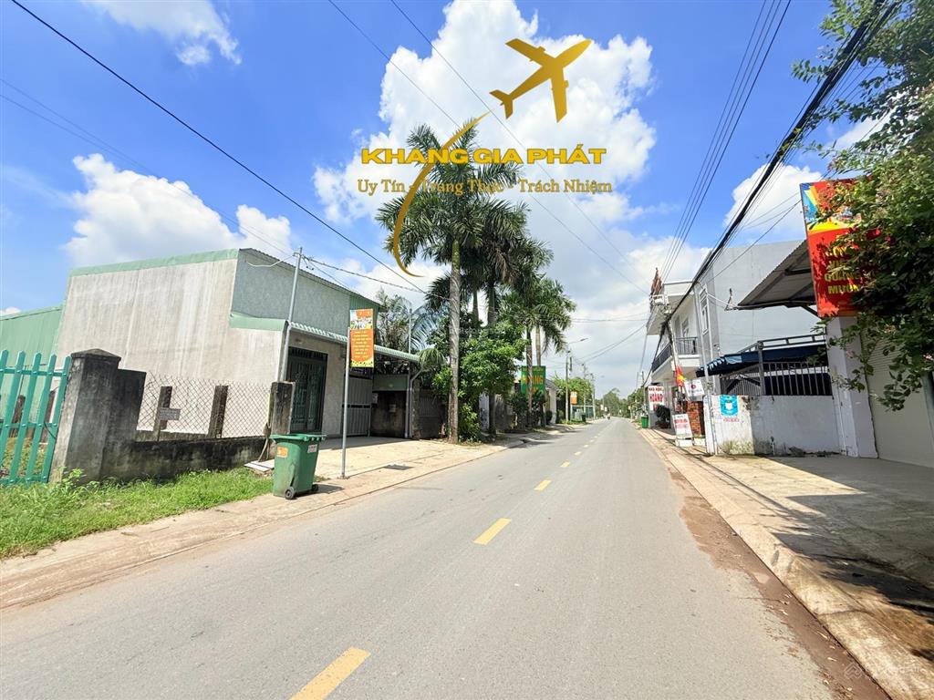 Nhà mặt tiền long đức  long thành 3pn/3wc sân oto đang cho thuê 12tr  dt 337.5m2 tc 100m sổ riêng