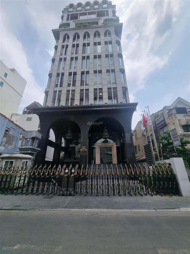 Bán mô hình building 2 hầm 12 tầng mặt tiền võ thị sáu, p.6, q.3  diện tích 23x25m chỉ 170 tỷ