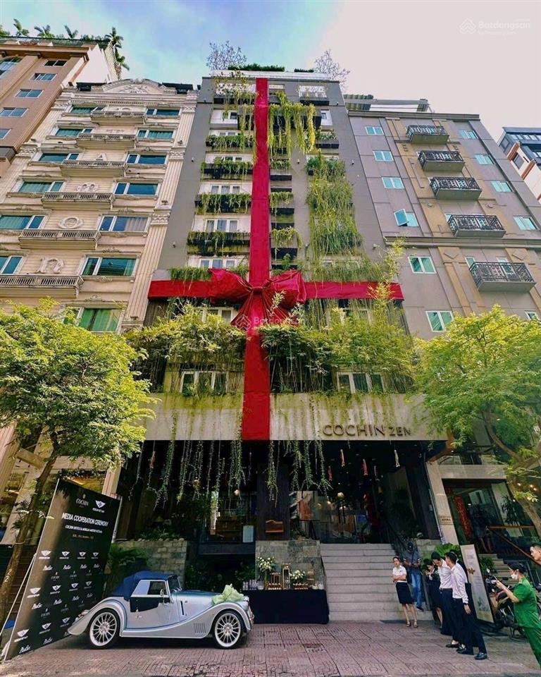 Building hầm 10 tầng mặt tiền trường sơn, tân bình  ngay cửa ngõ sân bay. dt 10x30m. 90 tỷ