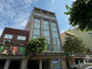 Lời ngay 30 tỷ tòa nhà mặt tiền lê hồng phong, p. 10, q. 10  dt 10x25m hầm 9 tầng  hdt 400tr/th