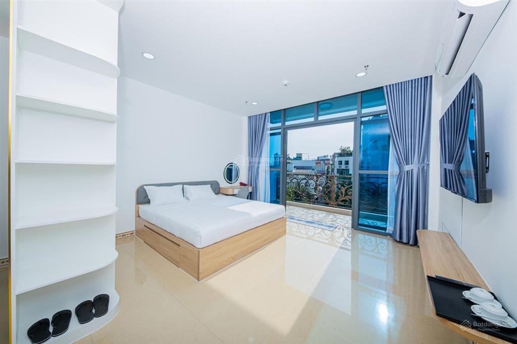 Khan hiếm tòa nhà mặt tiền nam kỳ khởi nghĩa, bến nghé dt 8x22m cn 172m2  hầm 8 tầng chỉ 140 tỷ