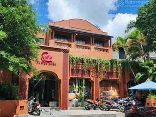 Khuôn đất lớn mặt tiền siêu vị trí góc nguyễn cư trinh  trần đình xu, q1 10x25m ctxd hầm 10 tầng