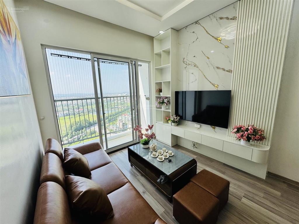Chính chủ em bán nhanh căn hộ tầng 23 tòa 32a golden an khánh view 3 hồ full nội thất. sẵn sổ
