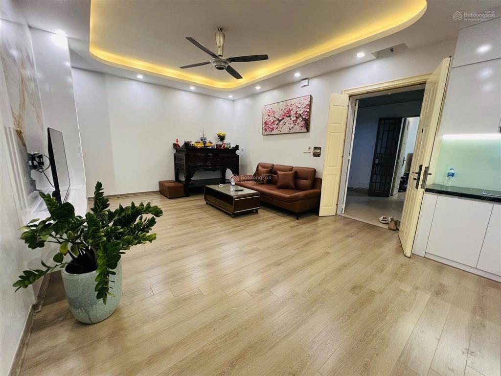Em chính chủ bán nhanh căn hộ 2pn toà b tân việt đức thượng full nội thất như hình.sẵn sổ giao dịch