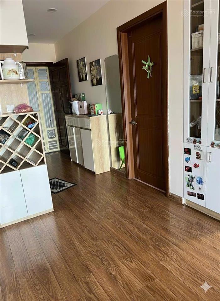 Cần bán nhanh căn hộ 2pn ban công đông nam toà gemek premium full nội thất giá hơn 4 tỷ rẻ nhất