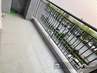 Chủ nhà gửi bán căn góc 80m2 2 ngủ 2vs nội thiết kế đồng bộ rất đẹp, thoáng sáng. giá chỉ 2,8x tỷ
