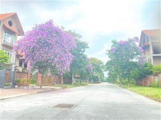 Chỉ 12 tỷ lô biệt thự sl vị trí đắc địa kdt quang minh  mê linh hà nội 0967 522 ***