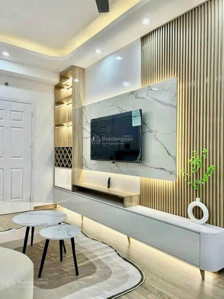 Cho thuê căn 2 phòng ngủ hh3 linh đàm dt 67m², full nội thất mới tinh, view mát mẻ, giá 9tr/tháng