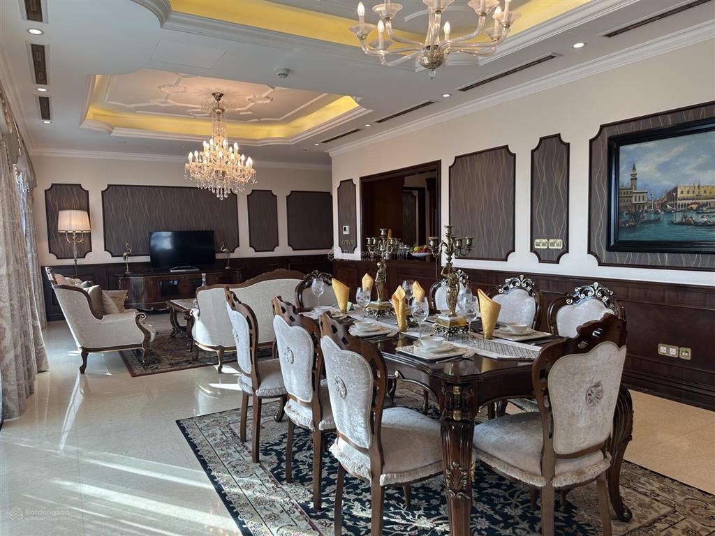 Căn 3 ngủ view hồ tây đẹp nhất, hướng bắc và đông, ck 11% gtch, tặng 8 năm pdv, slot ô tô định danh