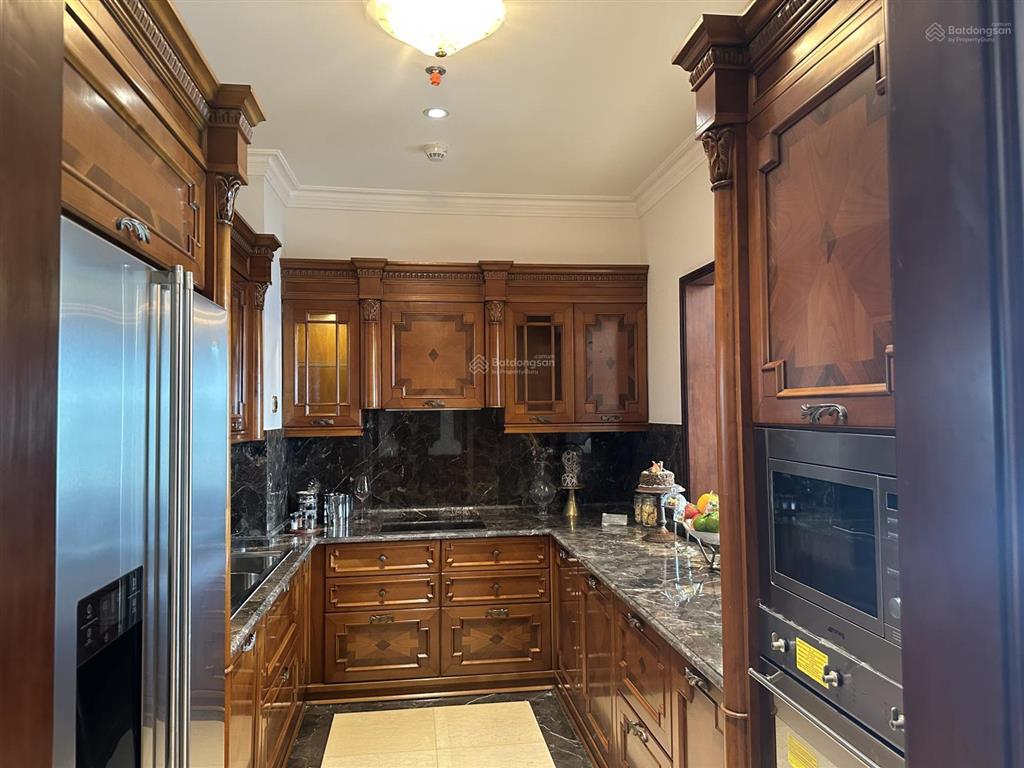 Căn 3 ngủ view hồ tây đẹp nhất, hướng bắc và đông, ck 11% gtch, tặng 8 năm pdv, slot ô tô định danh