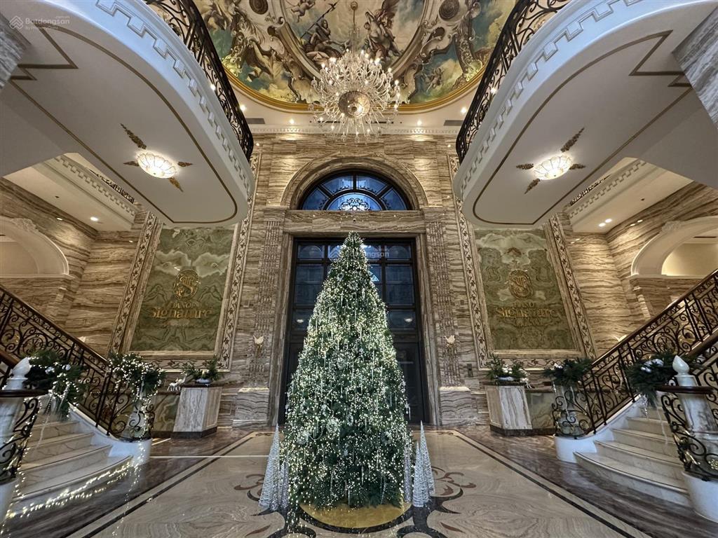 Căn 3 ngủ view hồ tây đẹp nhất, hướng bắc và đông, ck 11% gtch, tặng 8 năm pdv, slot ô tô định danh