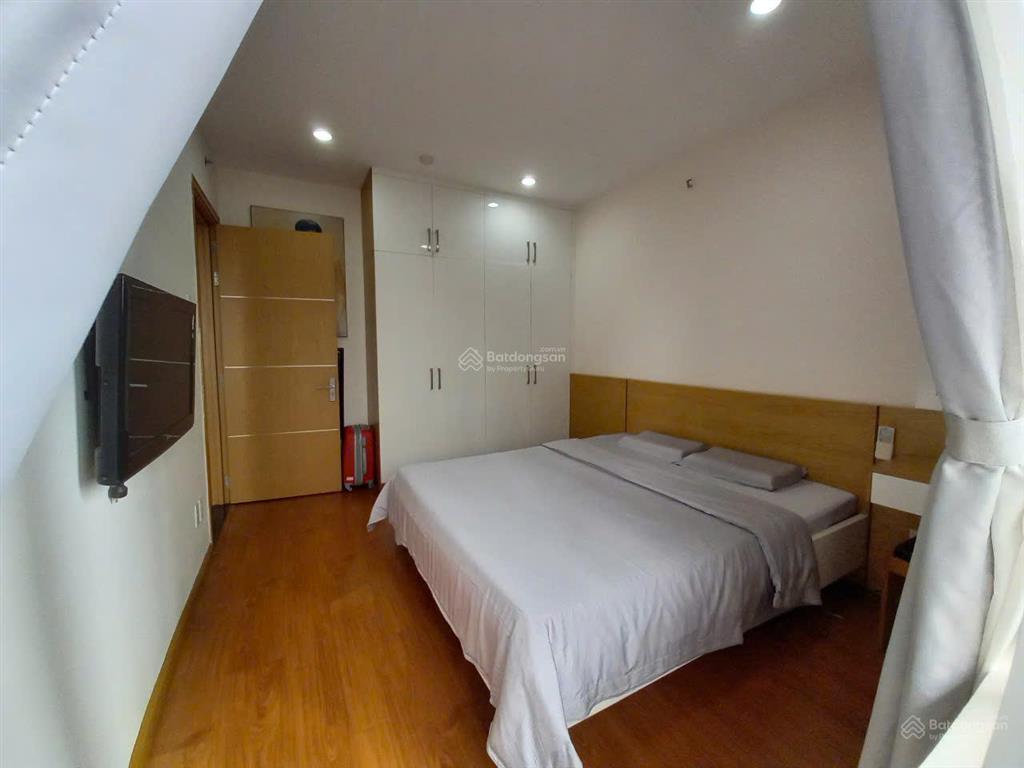 Tôi cần bán căn hộ himlam riverside, 77m2, 2pn ,2 wc, có nội thất , giá 4.8 tỉ. 0762 318 ***