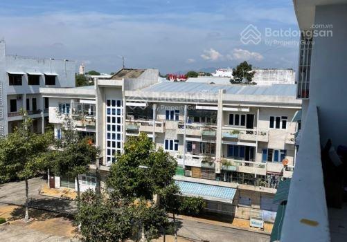 Giảm 200 triệu bán gấp chung cư trần quang diệu, q3
