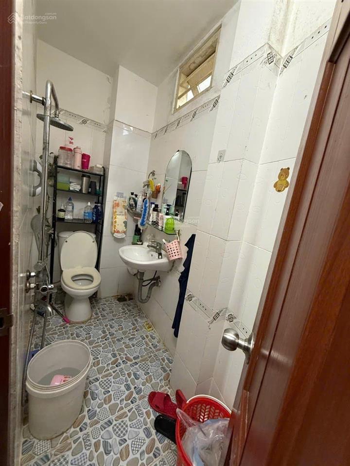 Giảm 1 tỷ bán nhà đôi 6x9m đường calmette, p. nguyễn thái bình