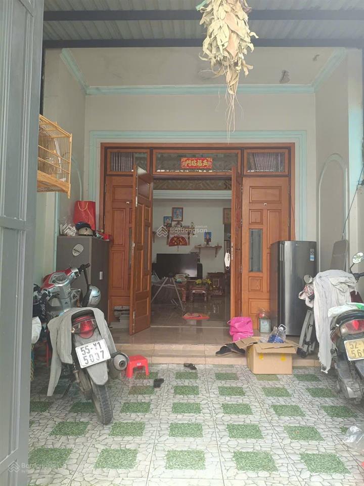 Giảm 1 tỷ bán nhà hẻm ô tô  đường trương thị hoa