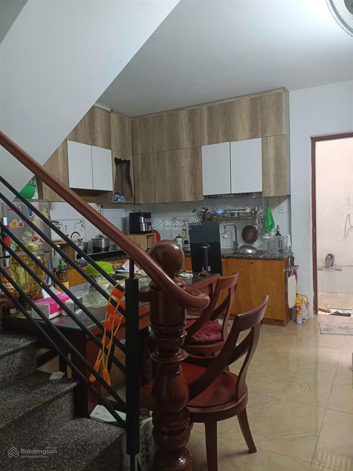 Giảm 1 tỷ bán nhà hẻm ô tô  đường trương thị hoa