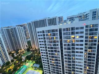 Bán nhanh 2pn + 69m2 view đẹp hồ bơi, sẵn sổ hồng, giá chỉ 3.37 tỷ bao phí origami  vinhomes q9