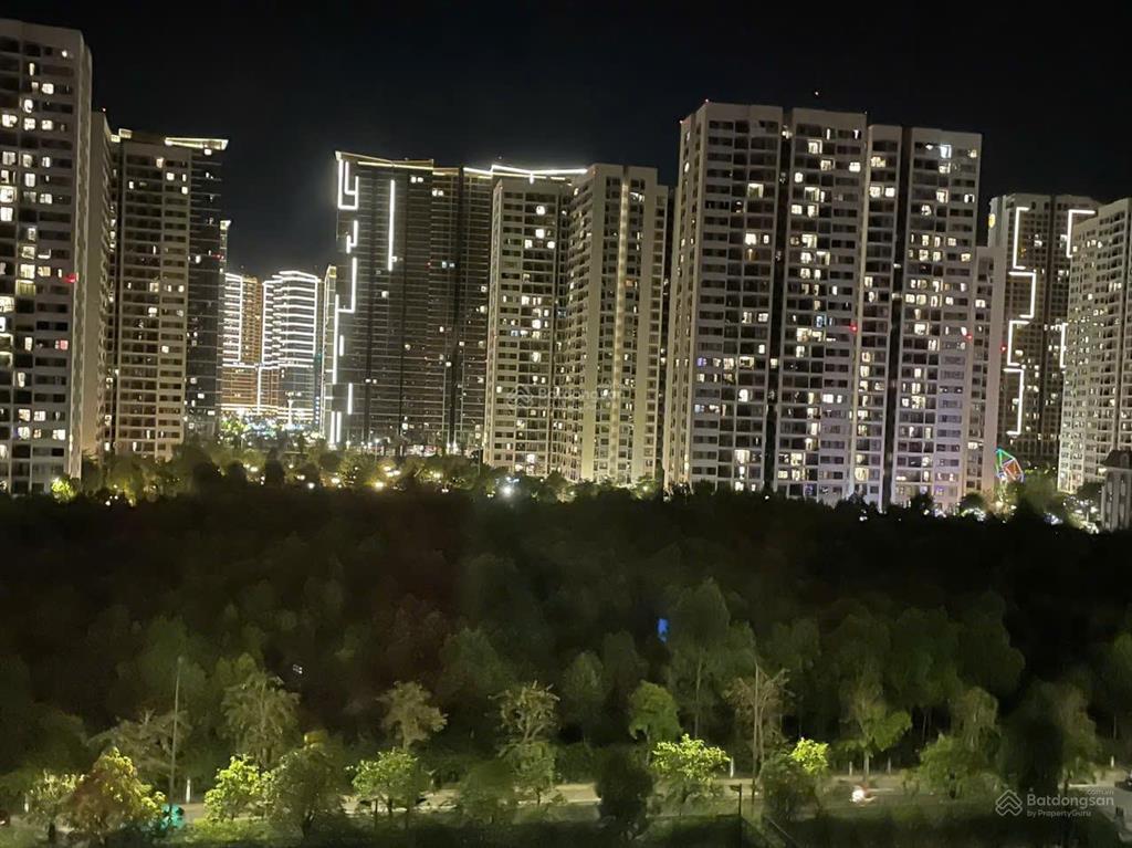Hàng hiếm! chỉ 3.2 tỷ sở hữu ngay căn 2pn+ 69m2 view lung linh, sẵn sổ origami vinhomes q9