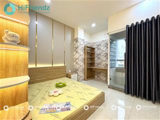 Căn hộ 2pn ban công luxury full nội thất, ô tô đón tận nơi, gần đại học ueh  vòng xoay lý thái tổ