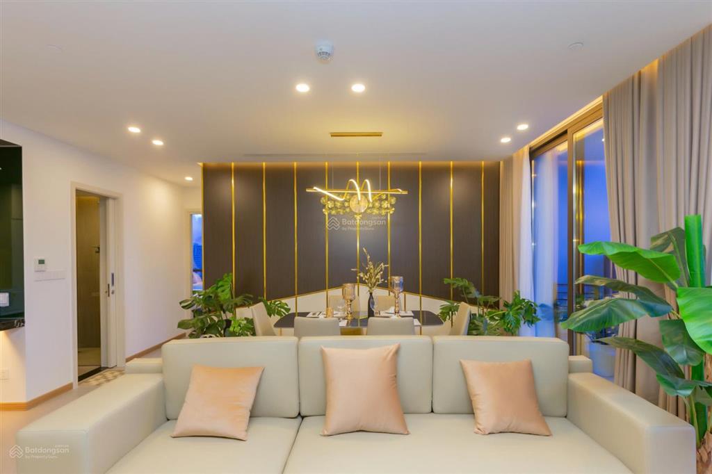 Căn góc 2pn tầng 24 view sông hàn  vốn chỉ 2.6 tỷ  nhận nhà ở ngay hoặc cho thuê liền tay