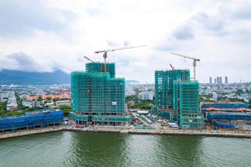 Chính chủ bán căn 1pn + 1 symphony, tầng cao, vuông vức  tháng 3/2026 nhận nhà