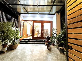 Bán nhà p long biên 5 tầng thang máy ô tô vào nhà hướng nam sổ nở hậu đẹp