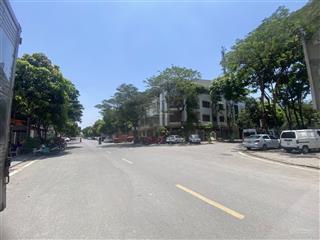Bán liền kề văn phú dãy tt2 102 m², mặt tiền 5,3m, nhà thô, đường 24m, vỉa hè 6m giá 20 tỷ
