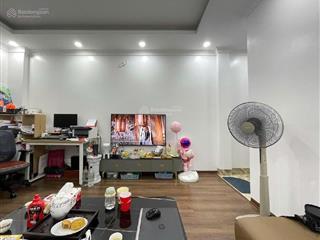 Bán gấp nhà văn quán, ngõ rộng gần hồ, nội thất cao cấp, 40 m2, 5 tầng, 8.5 tỷ