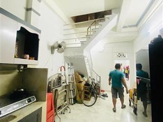 Bán nhà 3 tầng kiên cố, hẻm 1/ gần chợ lớn, 4pn, chỉ 5.5 tỷ