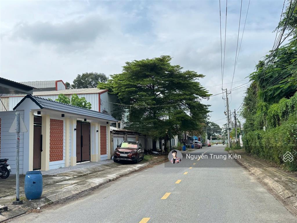 Mặt tiền vĩnh phú 38  481m2  150m2 thổ cư, sổ riêng  giáp tp. hcm , cách ql 13 200m  giá tốt