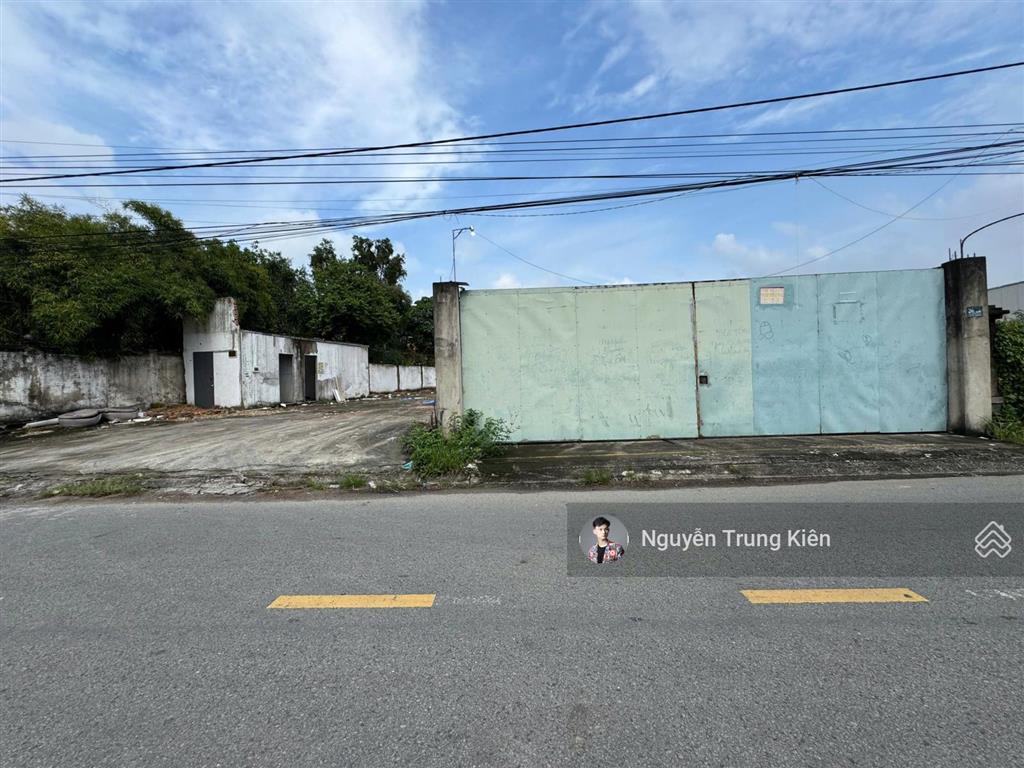 Mặt tiền vĩnh phú 38  481m2  150m2 thổ cư, sổ riêng  giáp tp. hcm , cách ql 13 200m  giá tốt