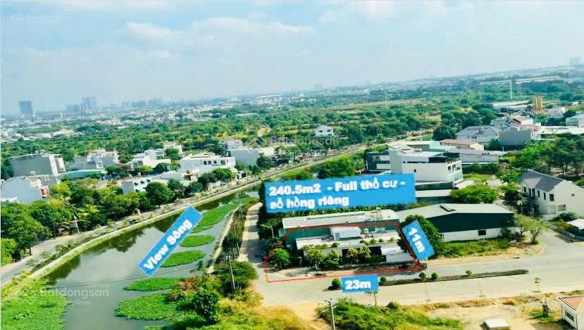 240m2 (11 x 23m), góc 2 mt đường 10m  view sông sg, giáp tp. hcm  thông ql 13, chợ đầu mối