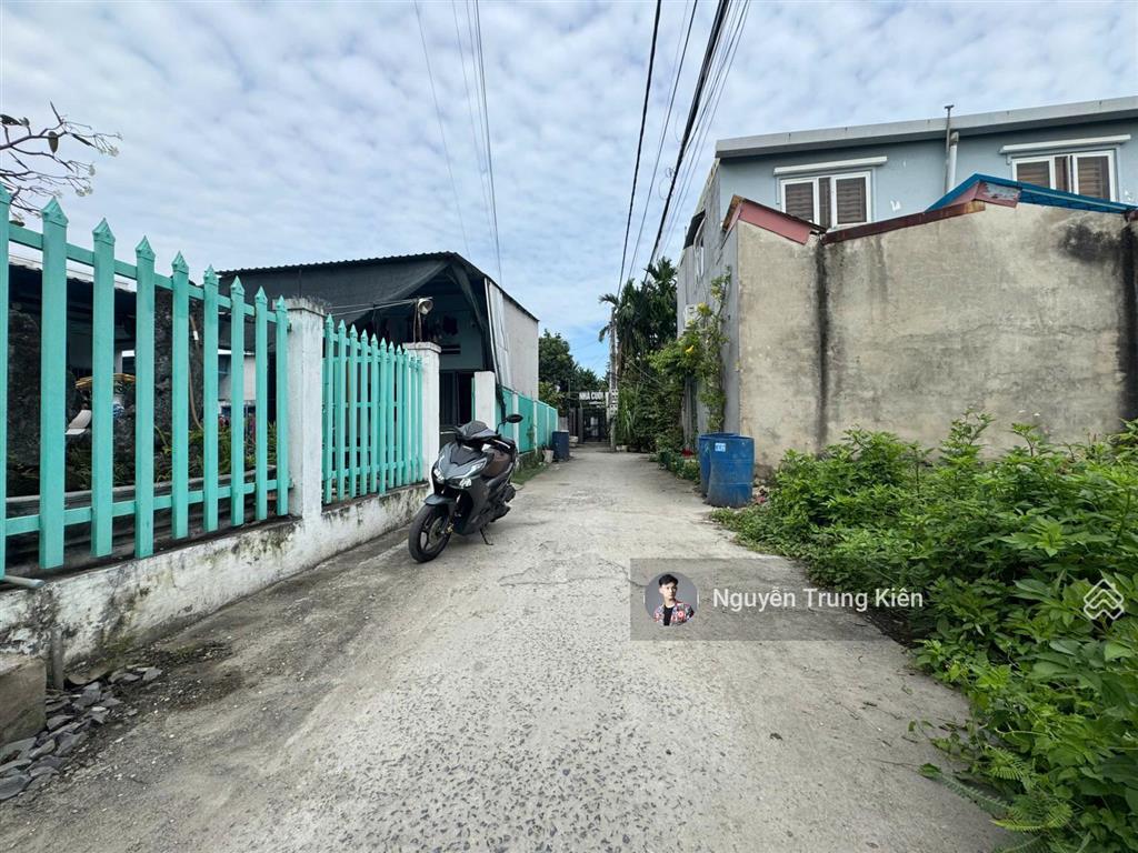 121m2 ( 6 x 20 )  70m2 thổ cư, sổ riêng đường ô tô  giáp sông sg  giá tốt , bánh nhanh cuối năm