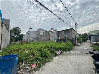 121m2 ( 6 x 20 )  70m2 thổ cư, sổ riêng đường ô tô  giáp sông sg  giá tốt , bánh nhanh cuối năm