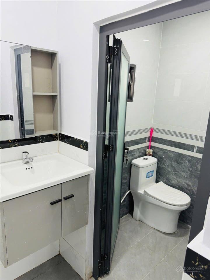 Bán nhà mặt tiền đường trần thị điệu khu kinh doanh sầm uất bậc nhất quận 9.