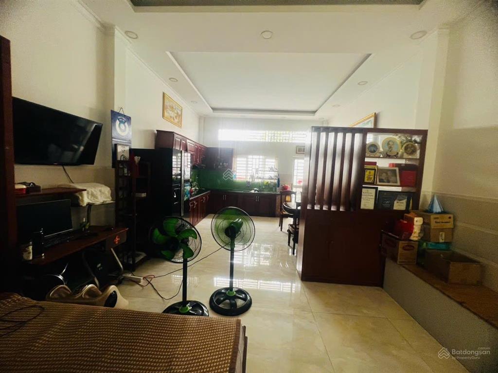 Bán nhà mặt tiền đường trần thị điệu khu kinh doanh sầm uất bậc nhất quận 9.