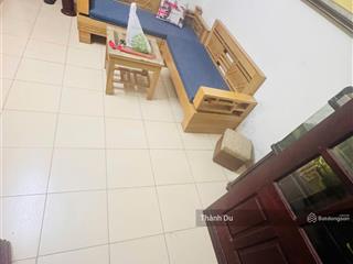 Cho thuê nhà nguyên căn gia quất , long biên 42m2 3pn giá 7 triệu