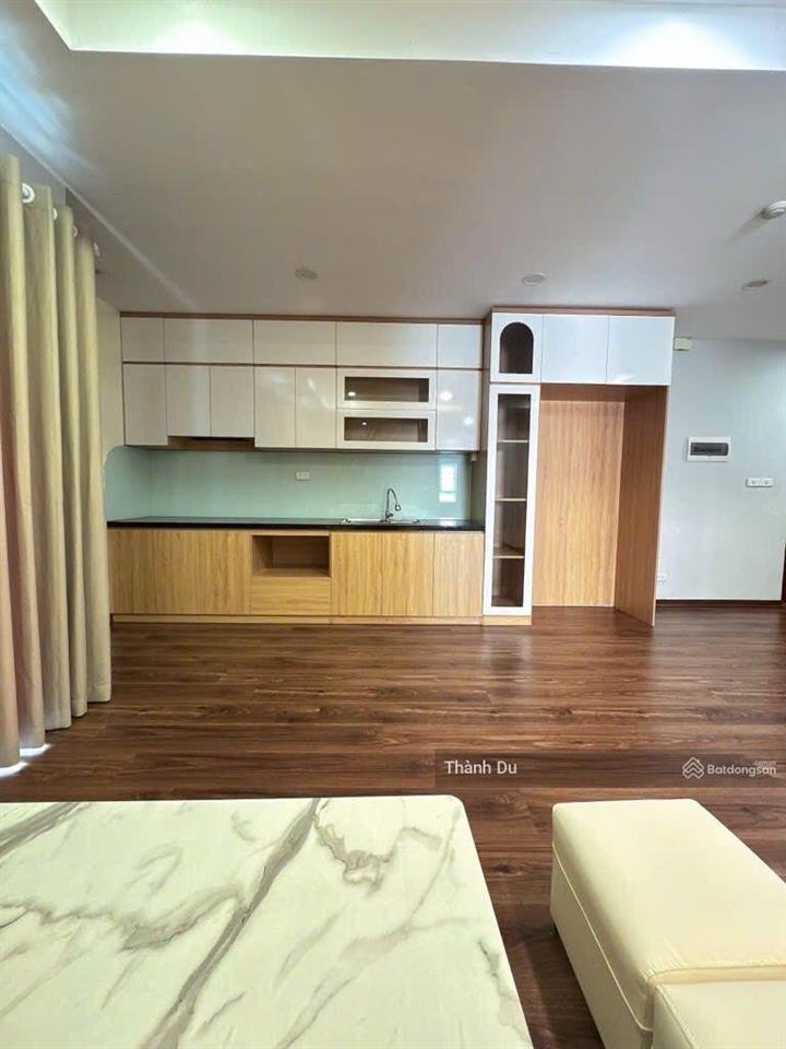 Bán căn hộ chung cư rice city sông hồng, lô góc 70m2 giá 4,5 tỷ hàng hiếm tại long biên