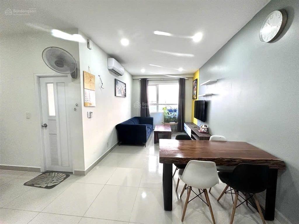 Bán nhanh căn topaz elite q8 2 phòng ngủ 2wc 72m2 có nội thất 3tỷ520
