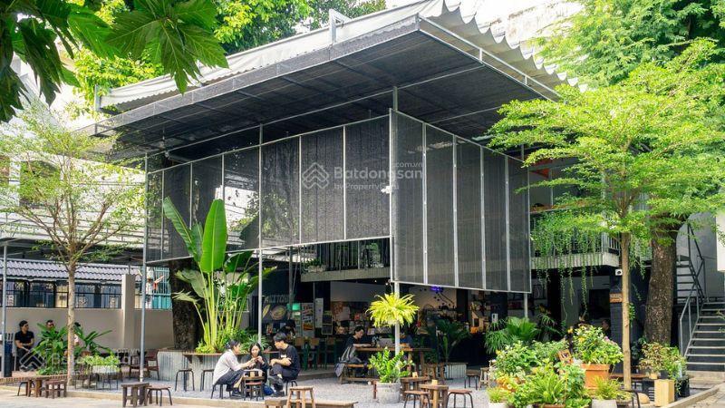 Ngộp bank, bán nhà ngay mt d2 nguyễn gia trí, dt 9 x 20m cn 180m2, hđt 80tr/ tháng giá 28 tỷ tl