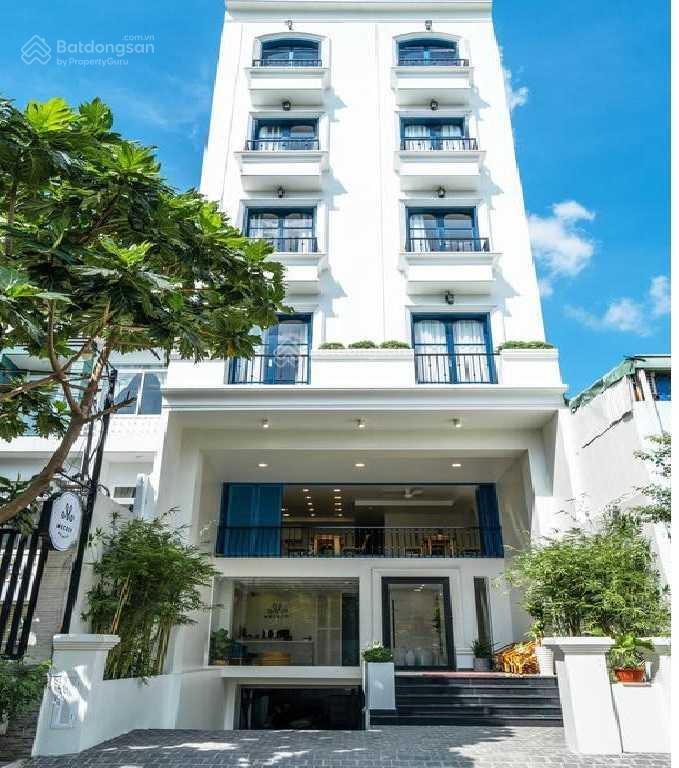 Ngộp bank, bán nhà mt 186 huỳnh văn bánh, pn. dt 7.8m x 25m, 6 tầng hđt 130tr/th giá 29 tỷ
