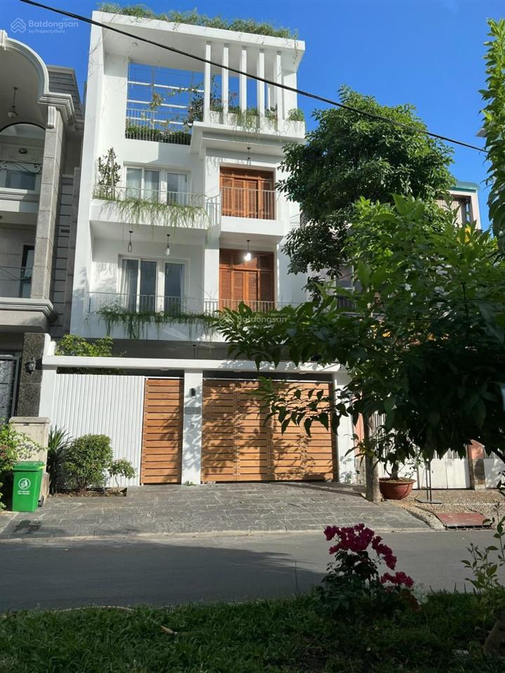 Ngộp bank, bán nhà biệt thự siêu sang 86 hoa mai, dt 8 x 18m cn 150m2, hầm + 3 lầu  giá 55 tỷ