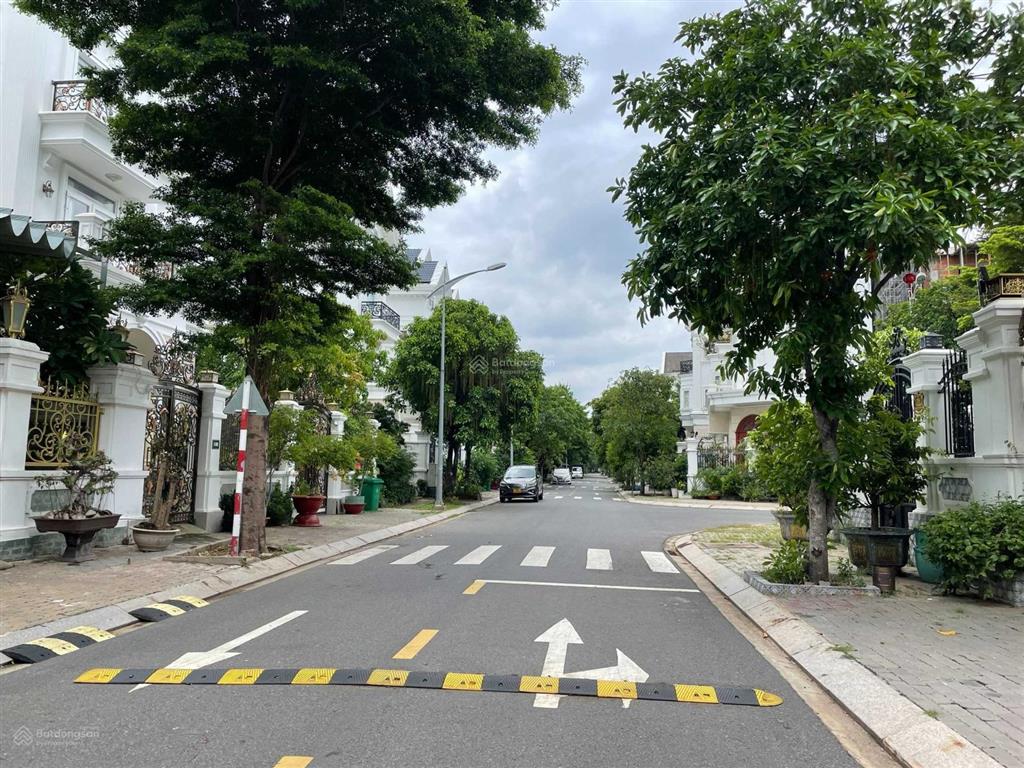 Cần chuyển nhượng căn cityland garden hill, phường 5, emart. dt 9 x 20m