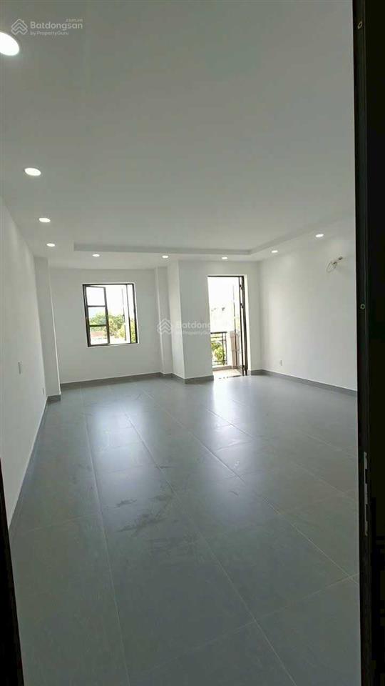 Chuyển nhượng căn 5 x 20m hầm 4 lầu. khu cityland park hill