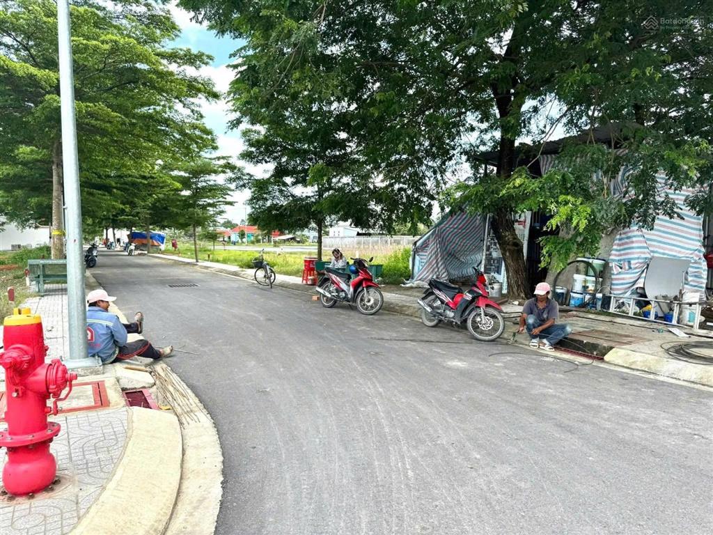 Đất đẹp, giá rẻ, xã tân phú trung, 80m2, shr, 1 tỷ 950