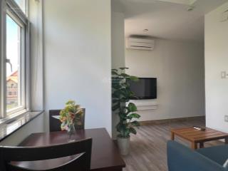 Cho thuê căn hộ 2 phòng ngủ có ban công  đầy đủ nội thất  thảo điền, quận 2